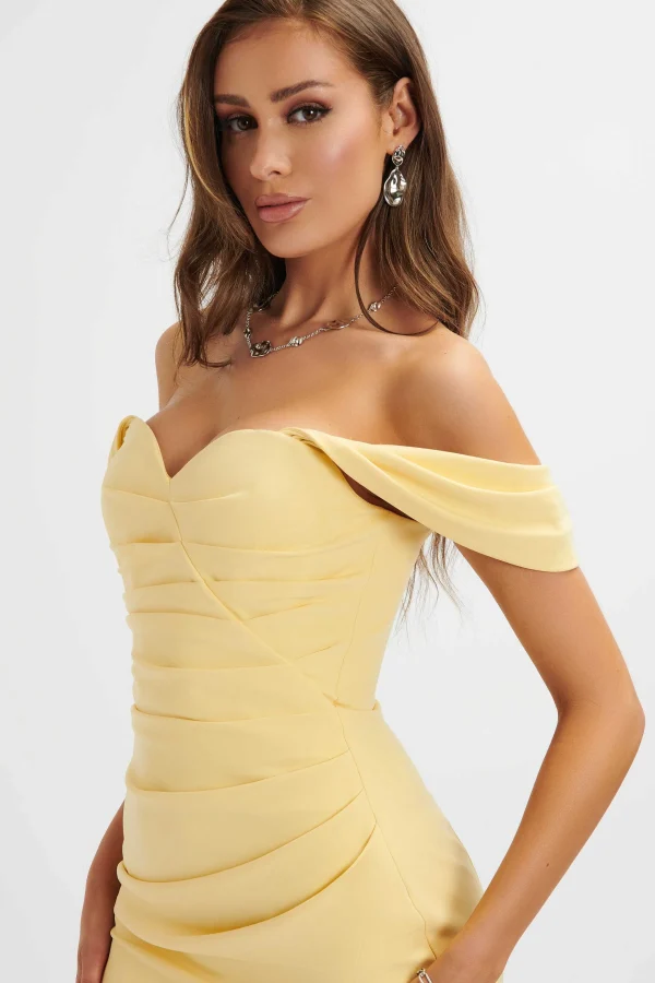 Discount Lavish Alice Julia Pleated Bardot Midi Dress In Yellow