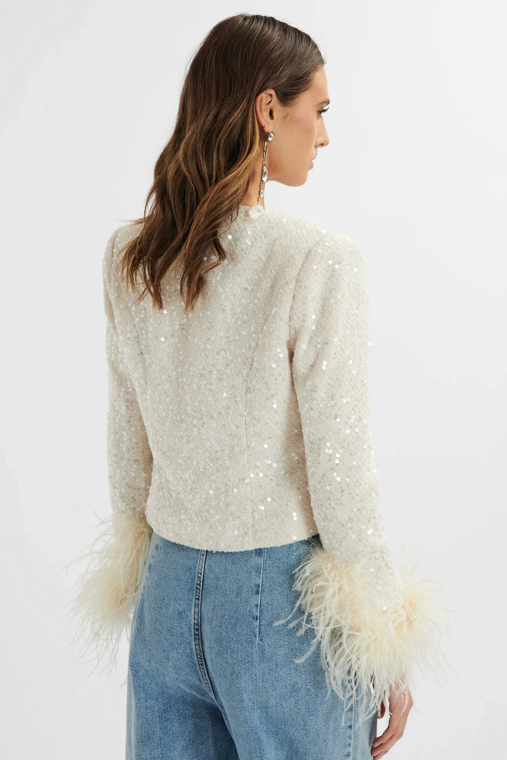 laria_sequin_boucle_cropp_1.webp Sale Lavish Alice Laria Sequin Boucle Cropped Jacket With Feather Cuffs In Beige