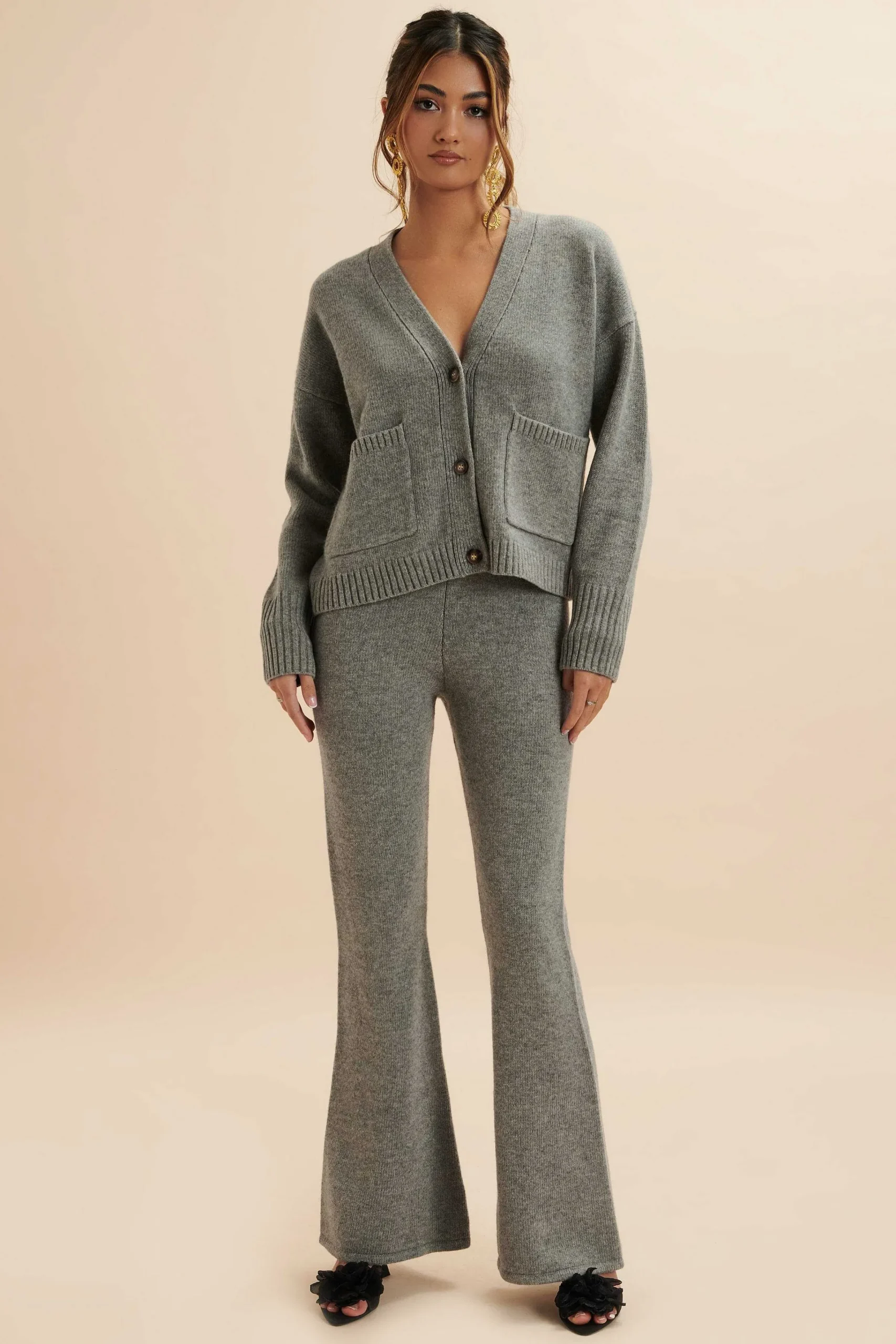 nella_knitted_cashmere_bl_3.webp Hot Lavish Alice Nella Knitted Cashmere Blend Relaxed Cardigan In Grey